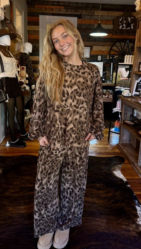 Leopard Raw Seam Patched Pullover Drawstring Loose Pant Set