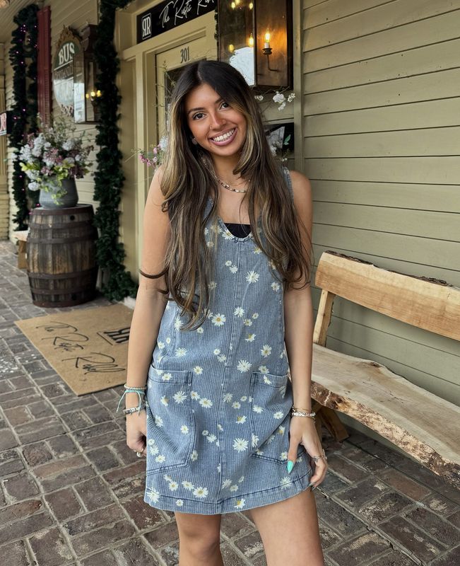 Relaxed Fit Daisy Print V Neck Denim Dress