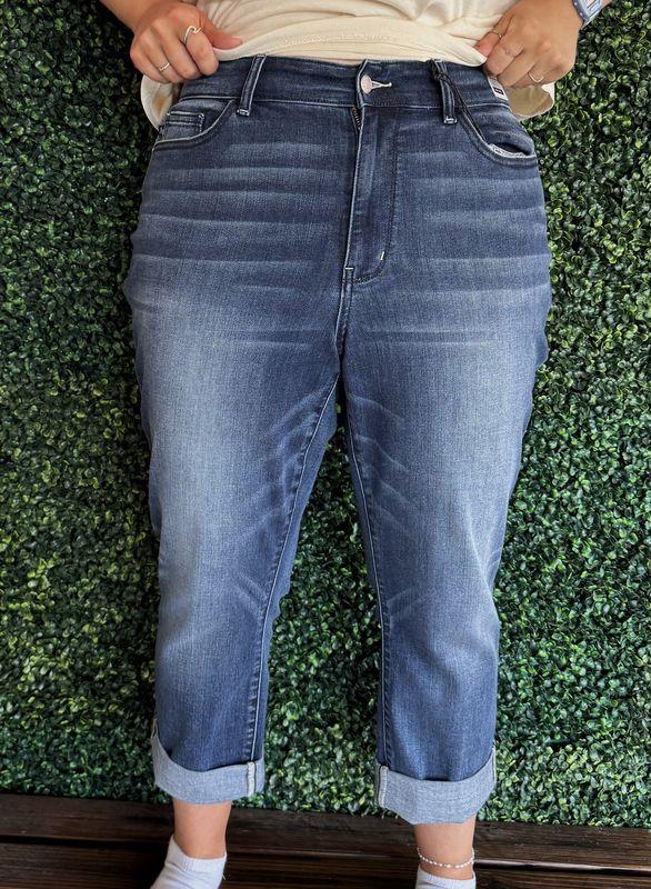 Dark Wash Cuffed Capri