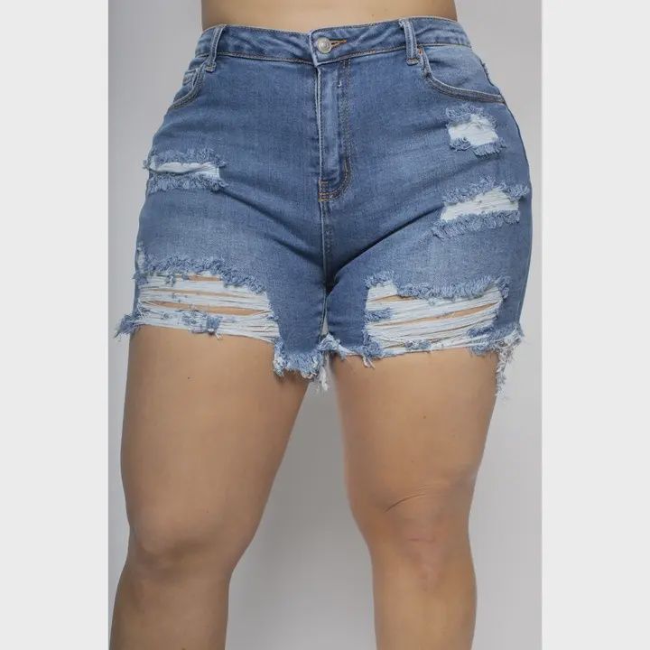 Plus Size Distressed Denim Mom Shorts, Color: Medium Wash, Size: 1X-Large