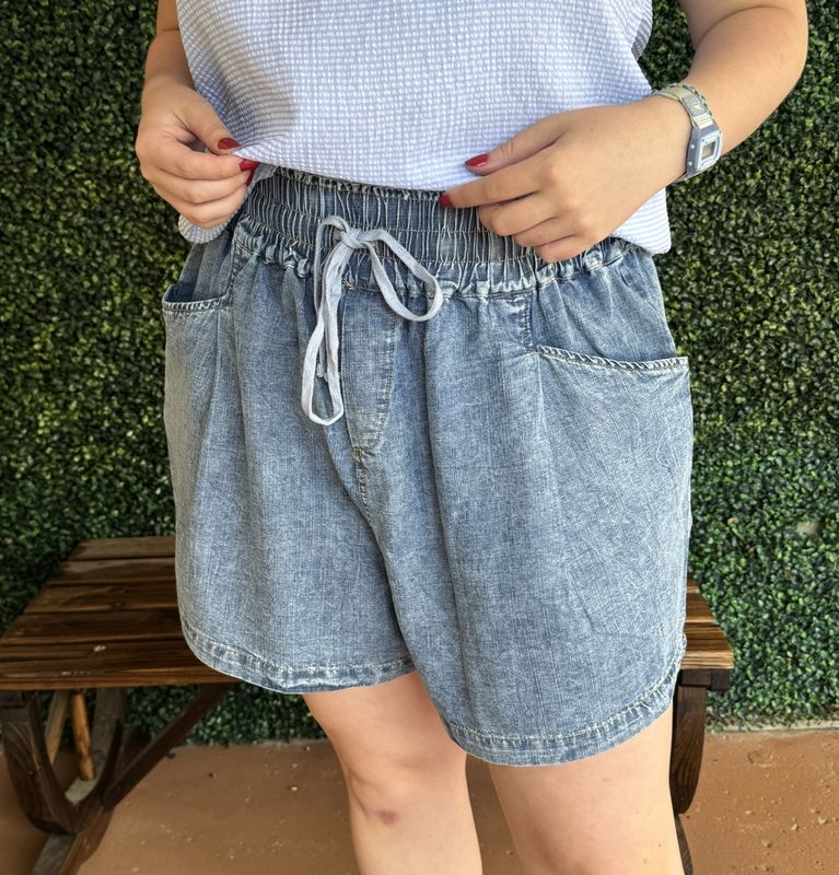 PLUS Size Elastic Waist Washed Chambray Shorts