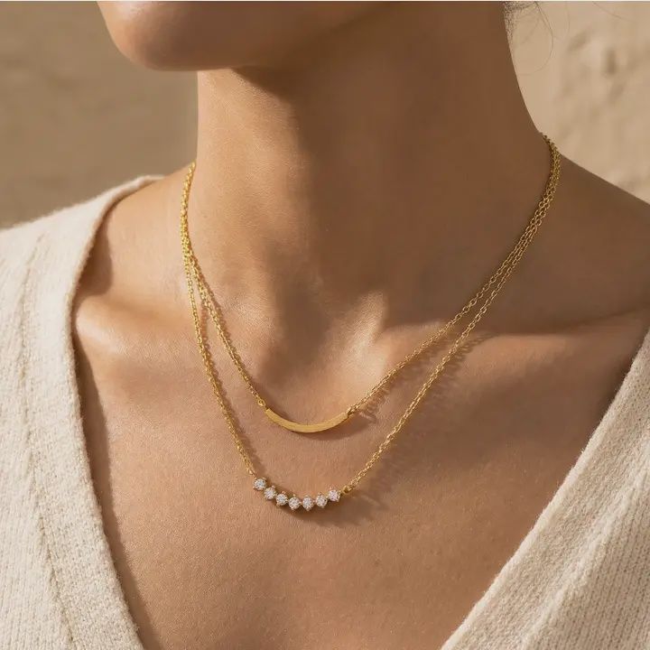 Layered Rhinestone Curved Bar Necklace, Color: Gold