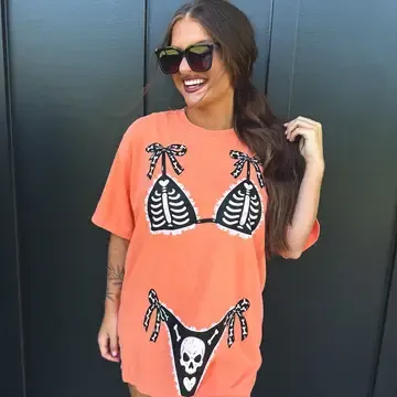 Skeleton Suit Graphic Tee On Melon, Size: Small