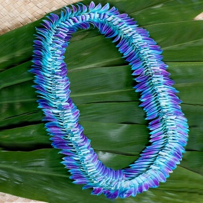 DYED BUTTERFLY LEI (ORCHID)