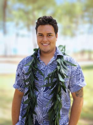 Lei for men - Ti leaf Maile style 