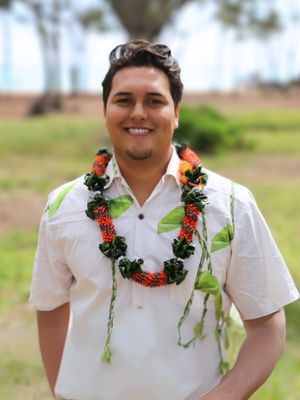 Cigar with Kukui nut lei. Lei for men.