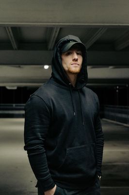Sweats & Hoodies Pulls & Gilets