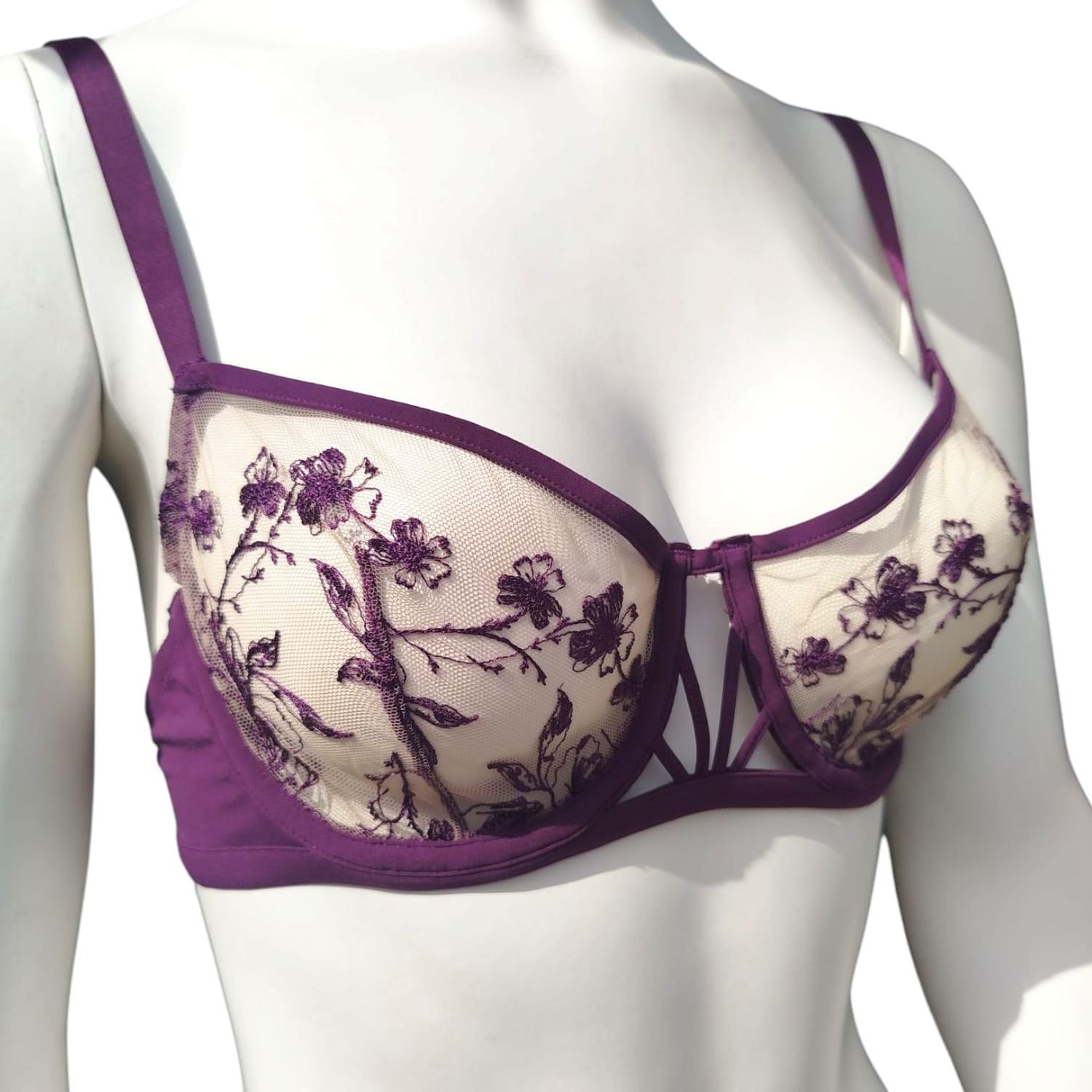 SOUTIEN-GORGE ETAM