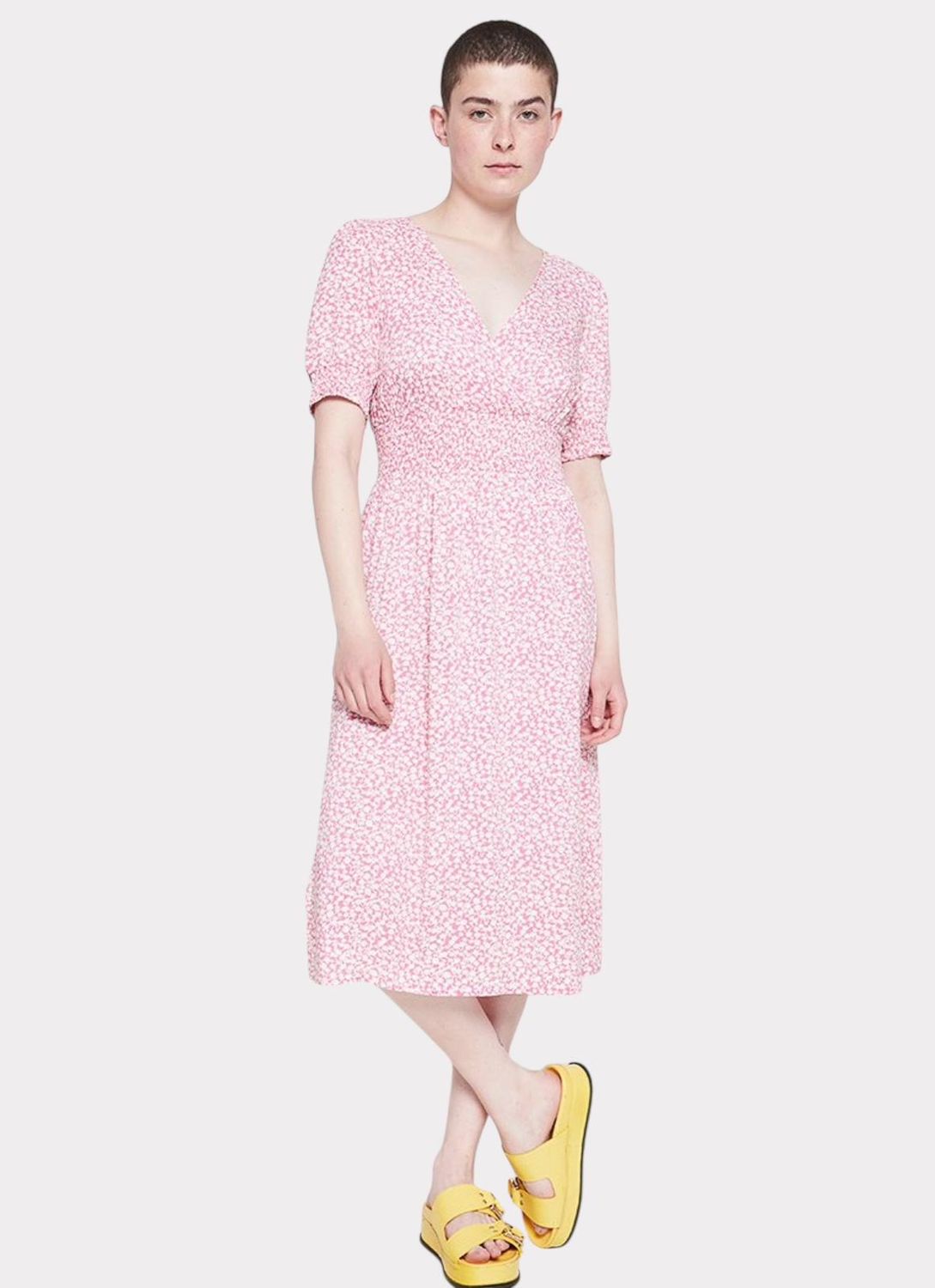 ROBE YAS