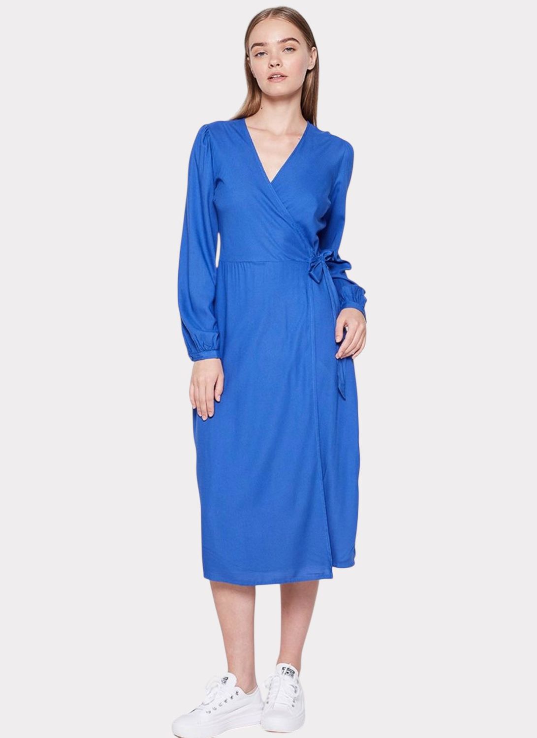 ROBE YAS