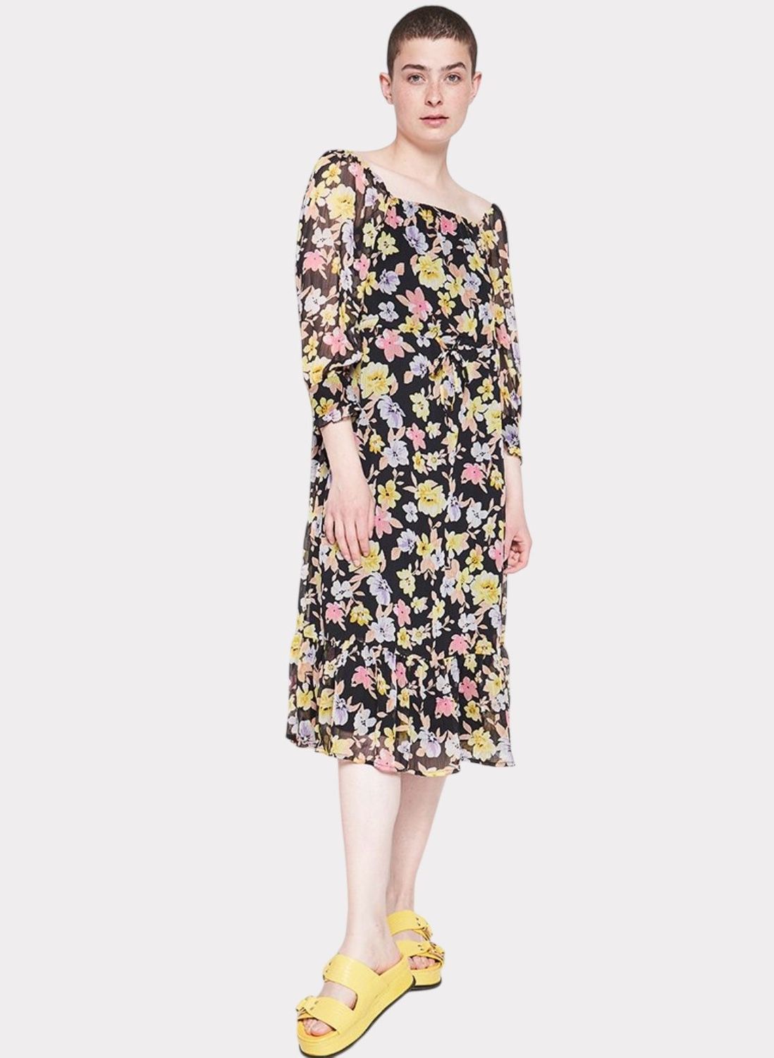 ROBE YAS