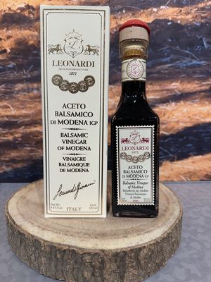 Aceto Balsamico di Modena I.G.P. 250ml (10 jaar gerijpt) Aceto Balsamico di Modena I.G.P. 250ml (10 jaar gerijpt)