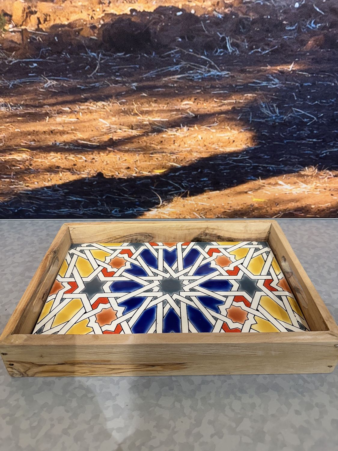 Olijfhouten dienblad met mozaïek geel