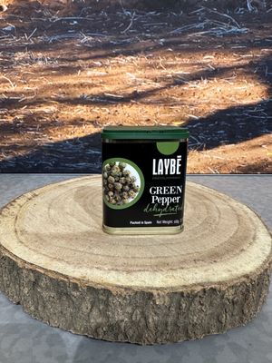 Blikje met gedroogde groene peper  uit India 60g