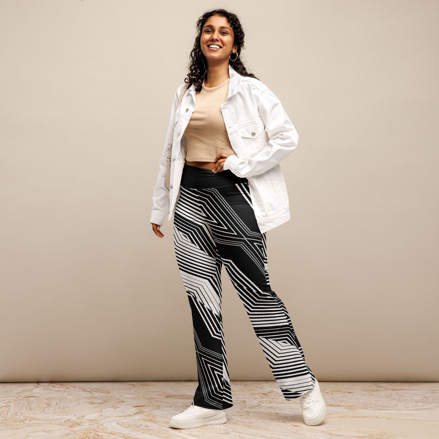 Love Qara Eclipse Lines Flare Leggings