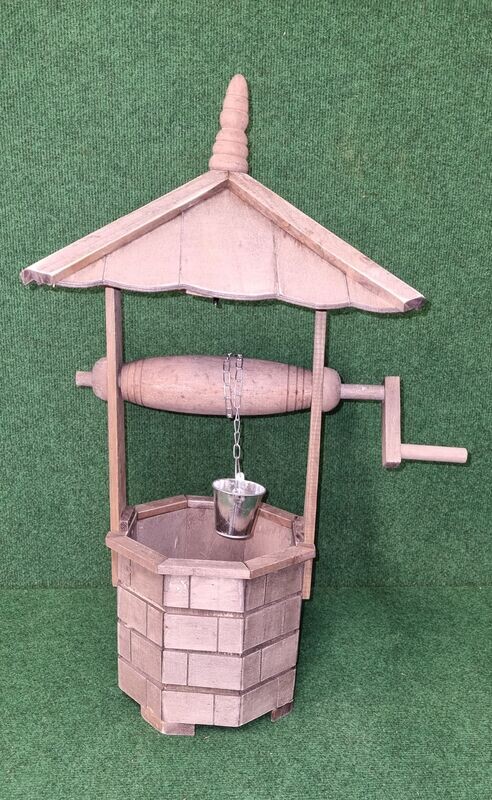 63cm Wooden well