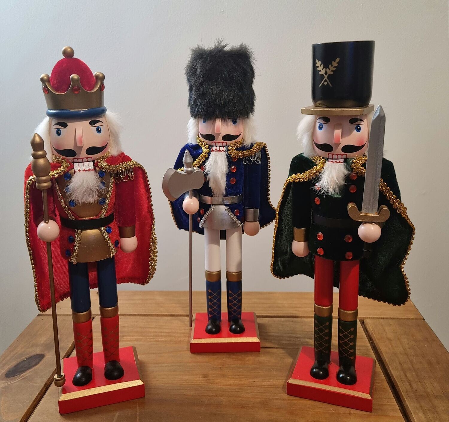 50% SALE! Christmas Nutcrackers Soldier range 38cm Soldier - Was £20.00, Now £10.00!