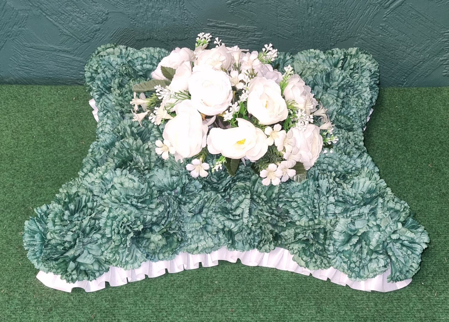 Artificial Green and White Cushion Tribute