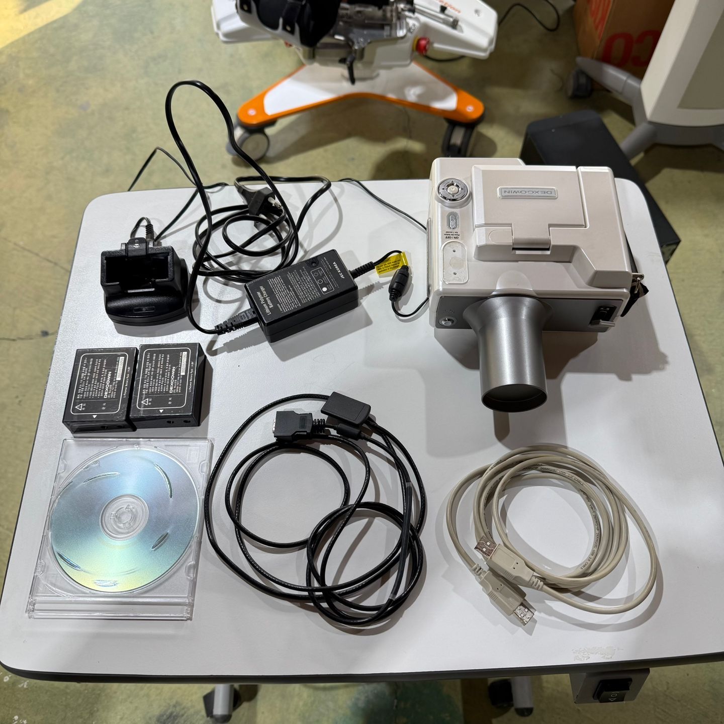 Sell Used Dexcowin Adx 4000 Portable Machine With Sensor