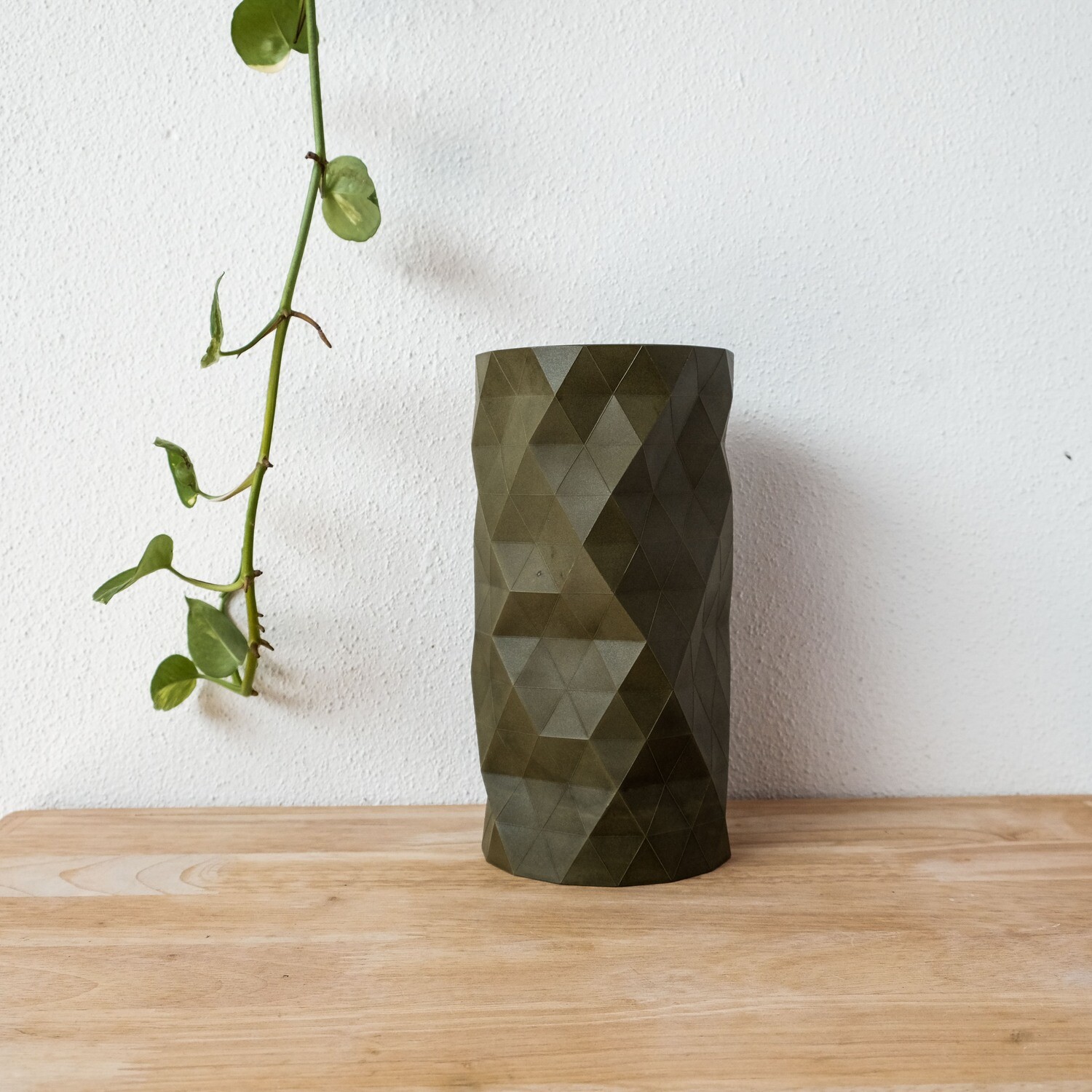 Origami Vase Large 06