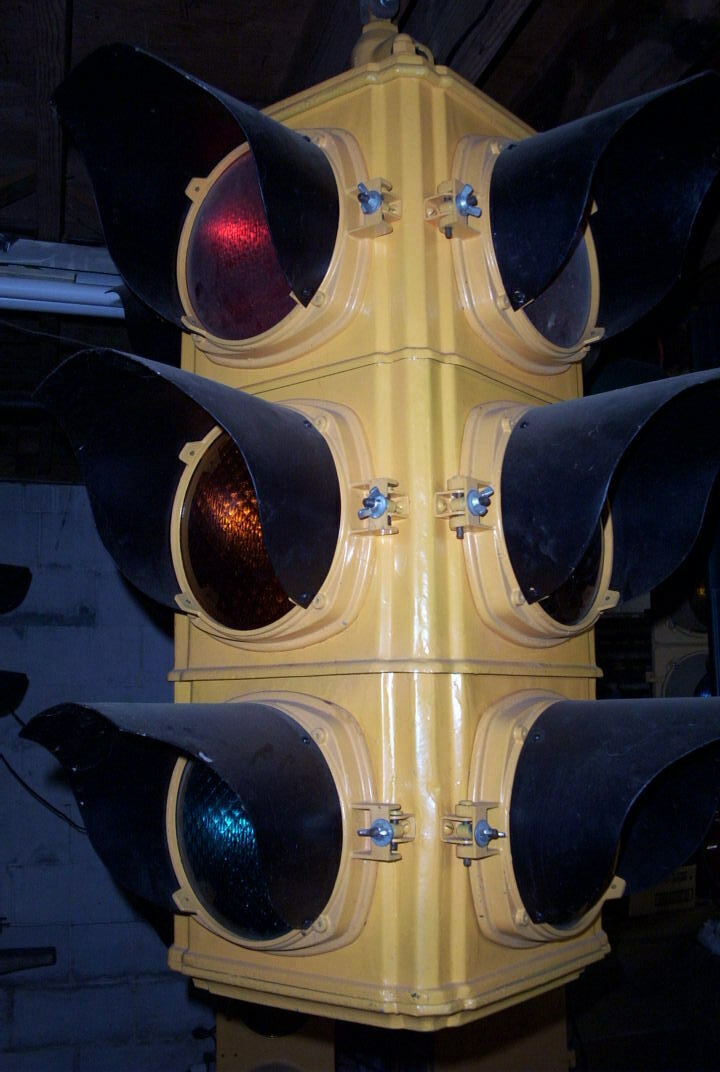 1930&#39;s 8&quot; Four Way Traffic Signal
