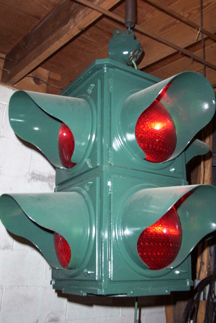 Crouse Hinds 1940&#39;s Double 8&quot; Four Way Traffic Flasher