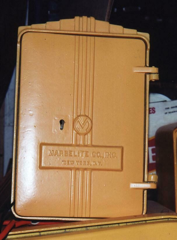 Crouse Hinds Traffic Signal Flasher Control Box