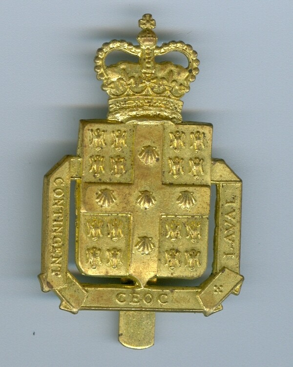 Laval University C.O.T.C Badge (1939-1945)