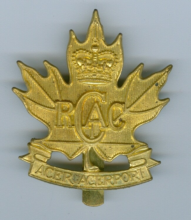Royal Canadian Army Cadets Badge (1939-1945)