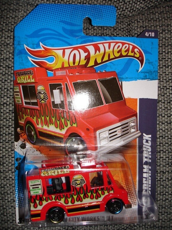 HW-Ice Cream Truck