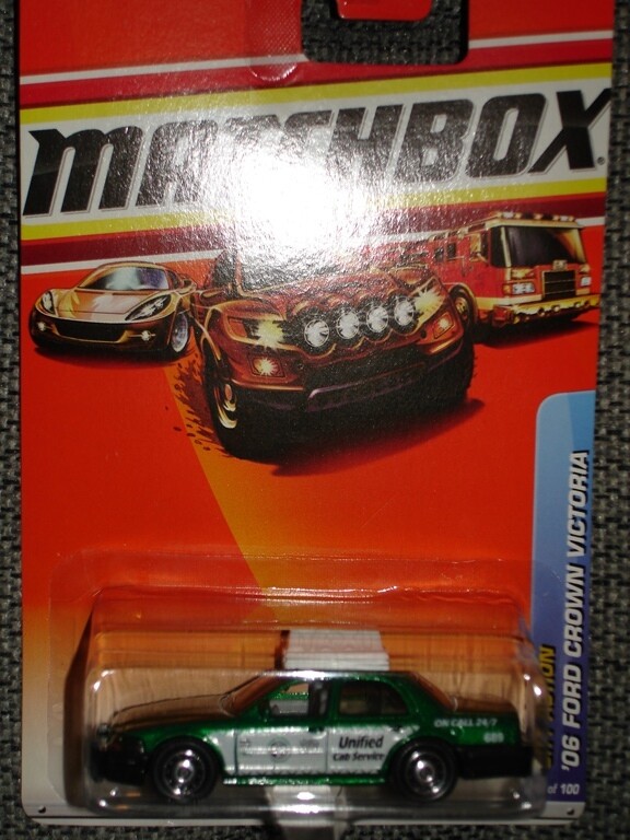 MB-06 Ford Crown Victoria