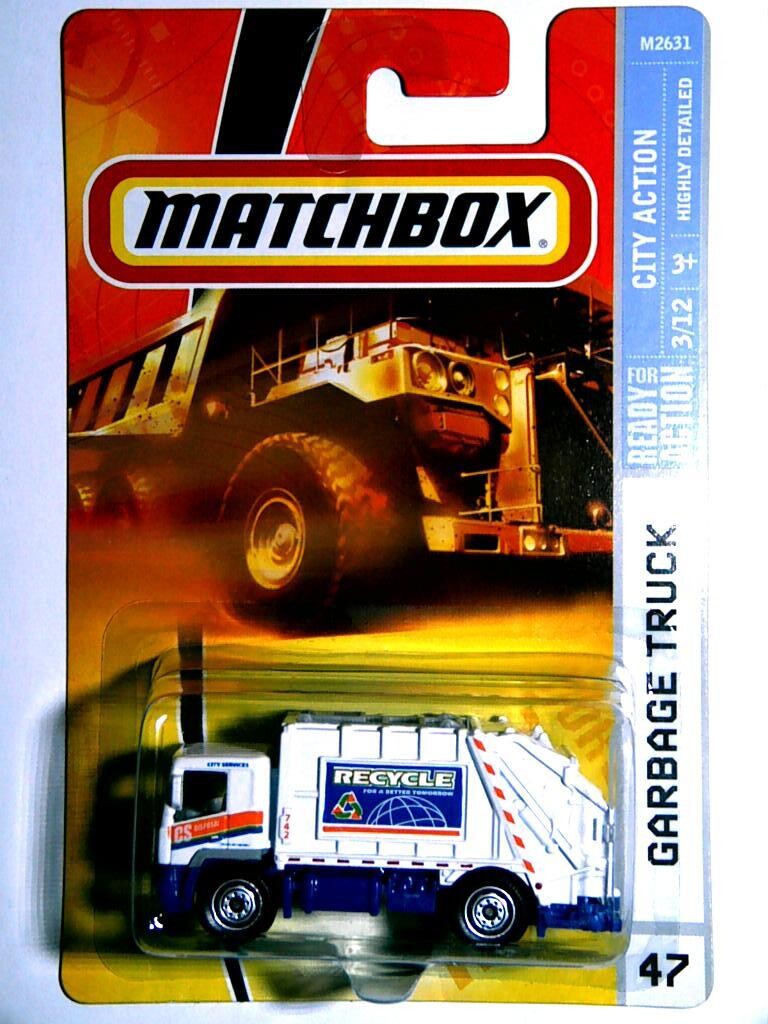 MB-Garbage Truck-White/Dark Blue