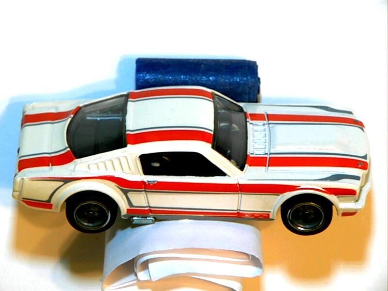 HW-65 Mustang Fastback