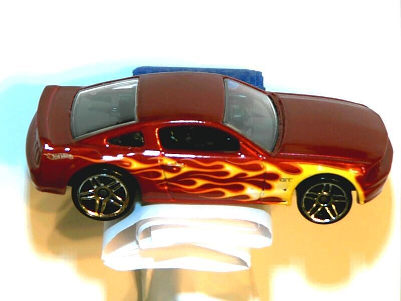 HW-05 Ford Mustang GT-Red Flames
