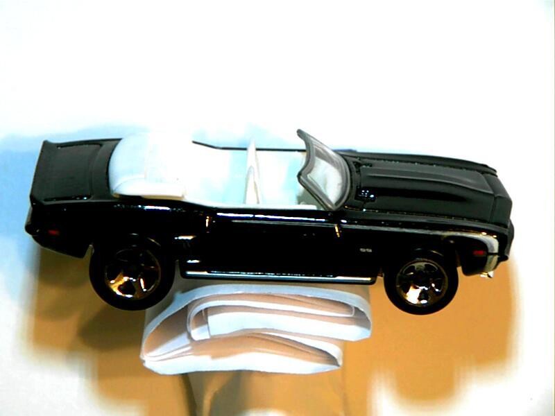 HW-69 Camaro Convertible-Black