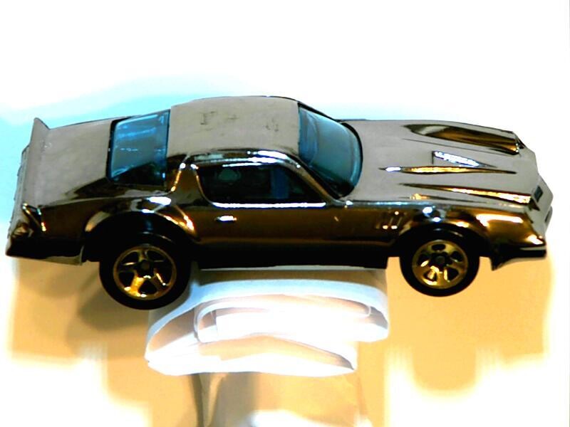 HW-Camaro Z28-Gold