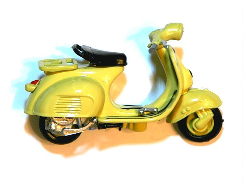 Vespa Scooter-Yellow