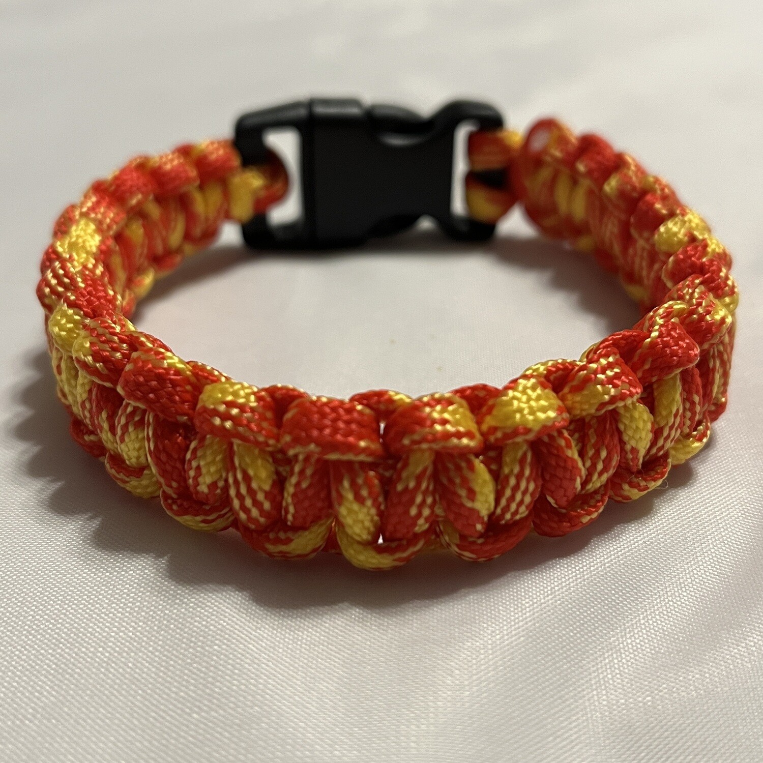 Orange/Red Sunburst Paracord Bracelet