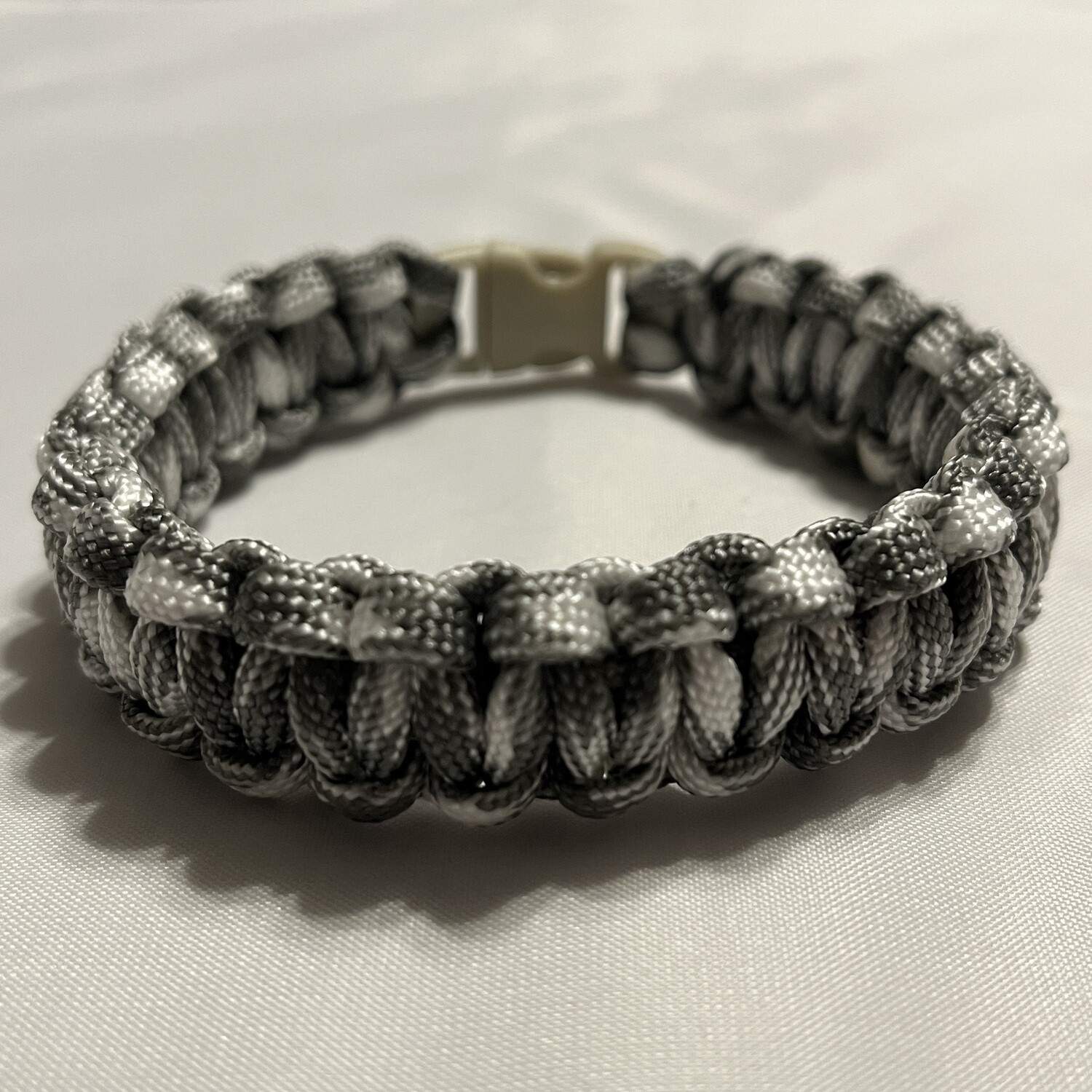 Urban Camouflage Paracord Bracelet