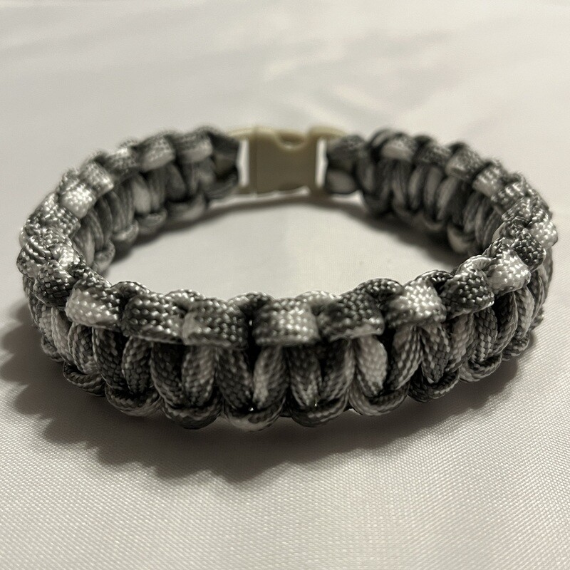 Urban Camouflage Paracord Bracelet