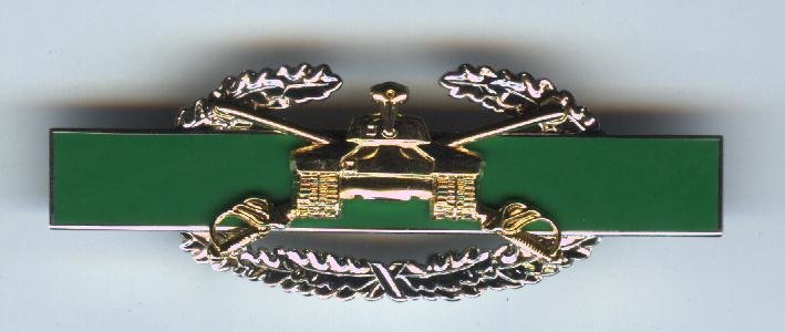 US Army Combat Armor Breast Badge-Gold