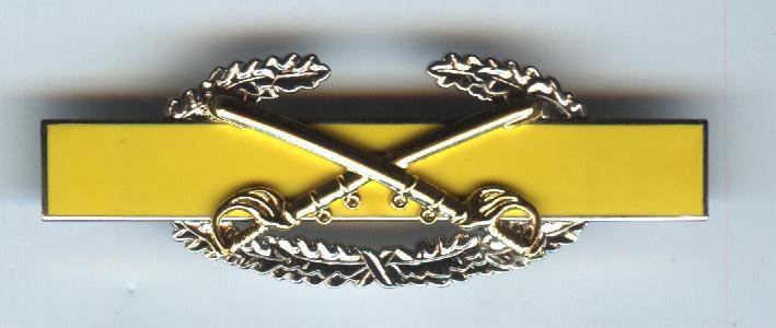 US Army Combat Cavalry Breast Badge-Gold