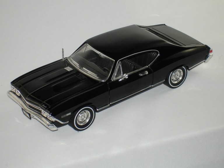 Sunnyside-1968 Chevrolet Chevelle SS396 1:24