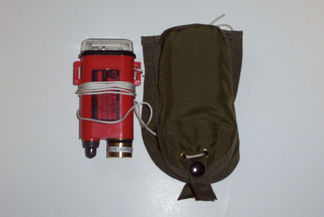 US Distress Strobe Marker W/Case