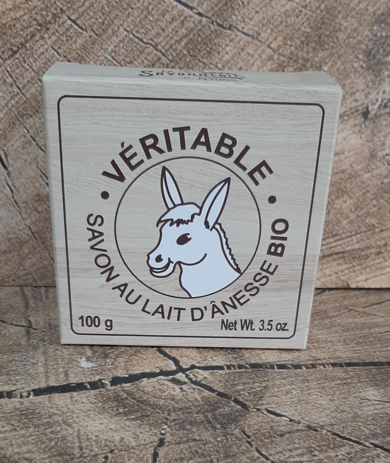 Savon rond au lait d ' ânesse bio Savon rond au lait d ' ânesse bio