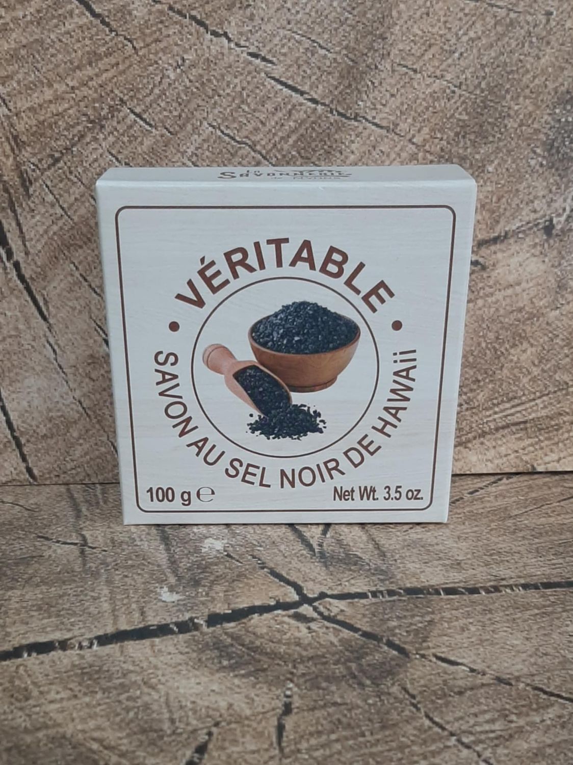 Savon rond au sel noir de Hawaii