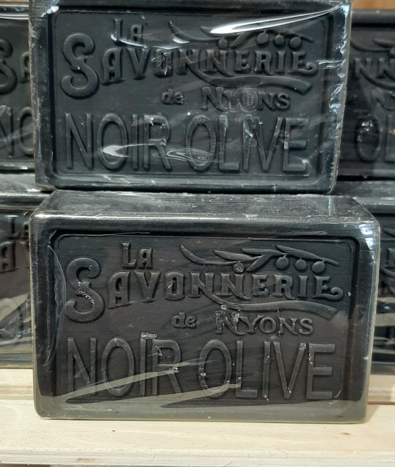 Savon parfumé Olive Noir Savon parfumé Olive Noir