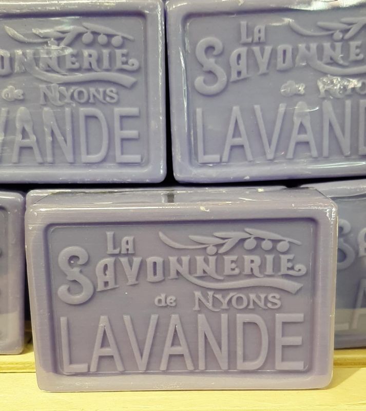 Savon parfumé à la Lavande