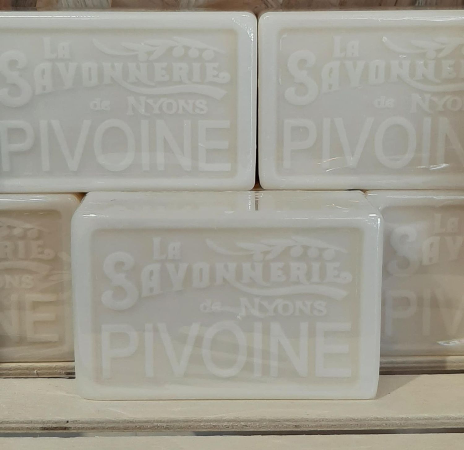 Savon parfumé à la Pivoine