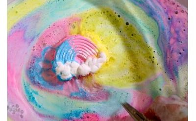 Bombe de bain amusante